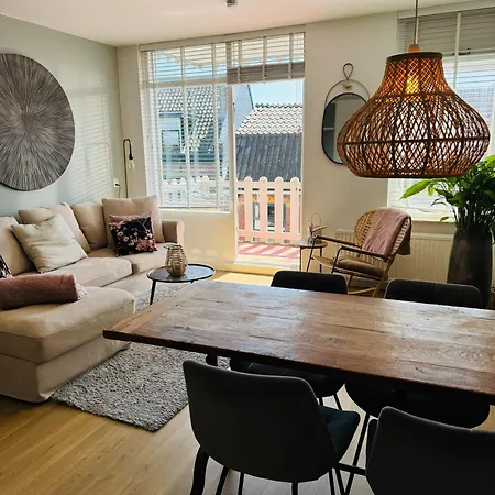 Apartment Hellonoordwijk - Toekomststraat1c